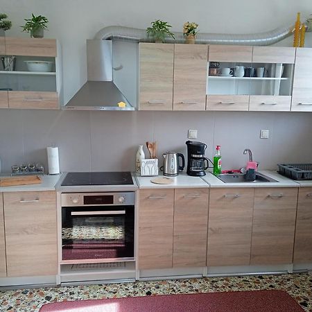 נאפפליו Serene Country House מראה חיצוני תמונה