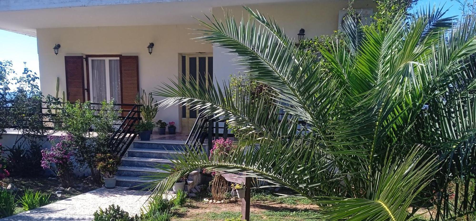נאפפליו Serene Country House מראה חיצוני תמונה